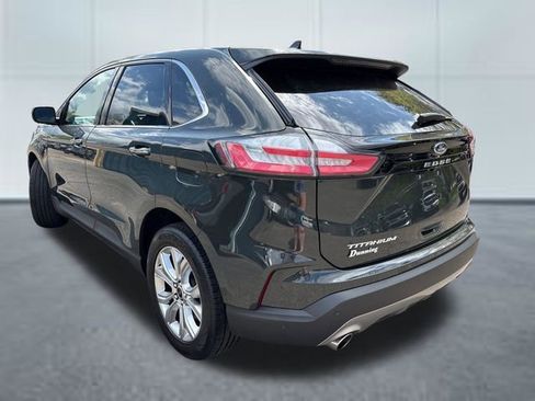 Used 2024 Ford Edge Titanium AWD/4WD image 2