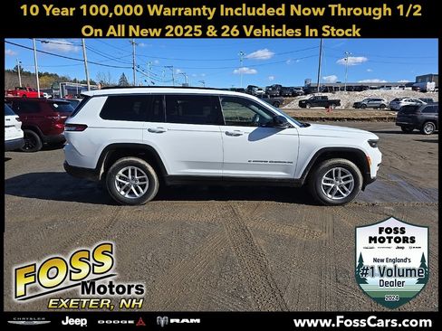 New 2025 Jeep Grand Cherokee L Laredo image 8