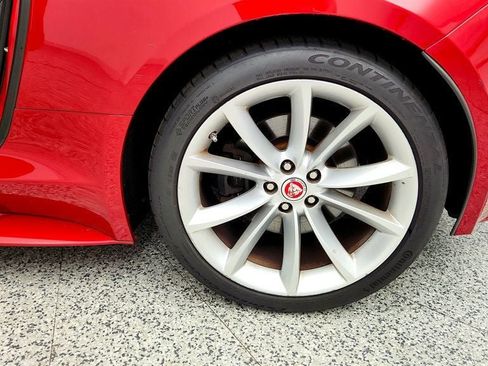 Used 2017 Jaguar F-TYPE S British Design Edition AWD/4WD image 24
