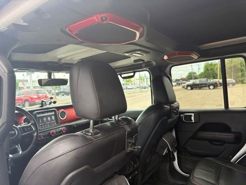 Used 2020 Jeep Wrangler Unlimited Rubicon AWD/4WD image 24