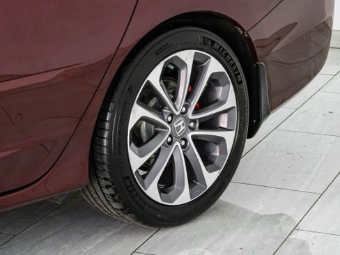Used 2015 Honda Accord Sport image 56