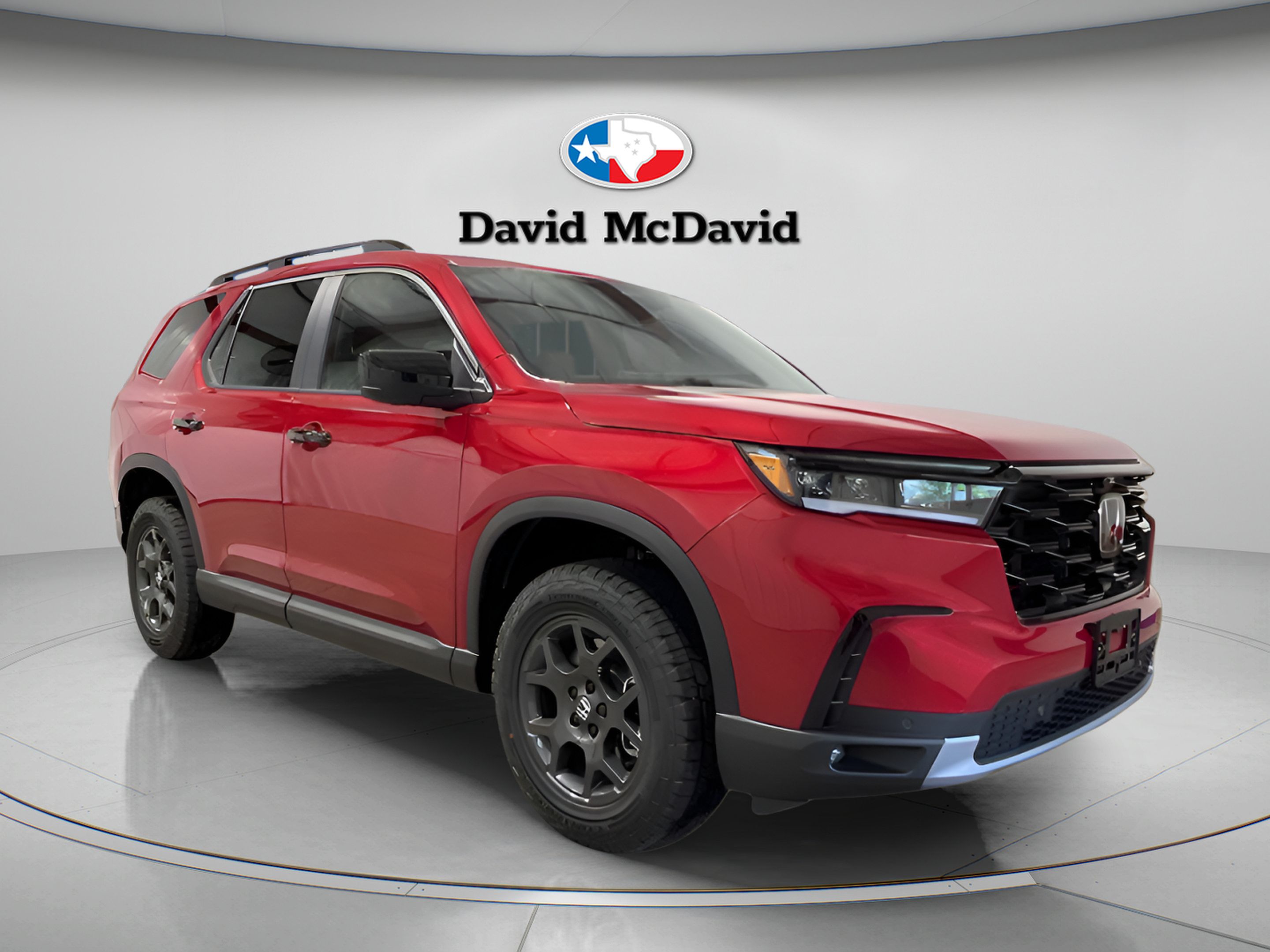 Used 2025 Honda Pilot TrailSport image 8