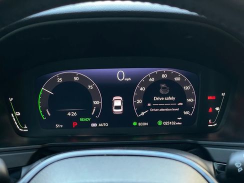 Used 2023 Honda Accord Touring image 13