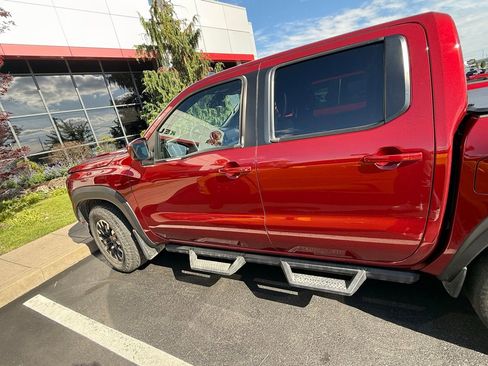 Used 2023 Nissan Frontier Pro-X w/ Technology Package RWD image 6
