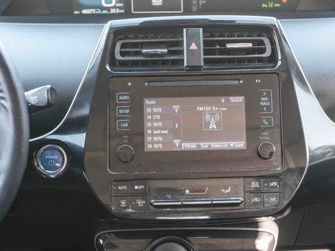 Certified 2019 Toyota Prius XLE w/ Advanced Technology Package FWD image 14
