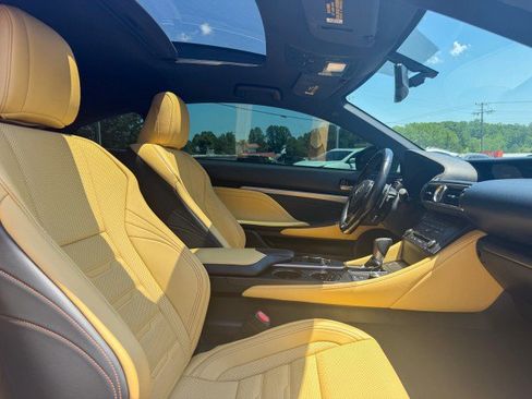 Used 2016 Lexus RC 200t RWD image 14
