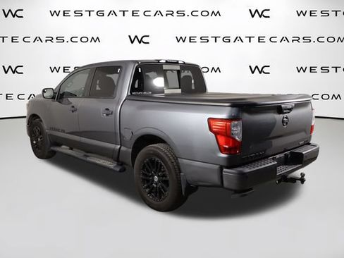 Used 2019 Nissan Titan SV w/ SV Convenience Package RWD image 44