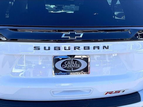 Used 2026 Chevrolet Suburban RST w/ RST Capability Package AWD/4WD image 31