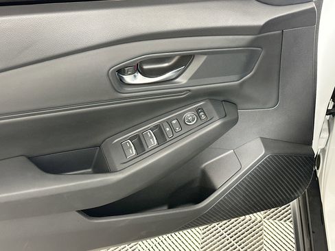Used 2024 Honda Accord EX image 15