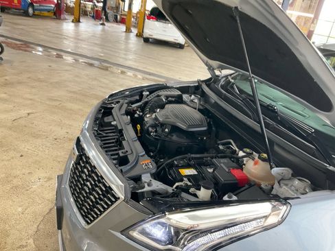 Used 2021 Cadillac XT5 Premium Luxury AWD/4WD image 30