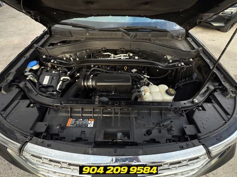 Used 2021 Ford Explorer Limited w/ Equipment Group 301A RWD image 43