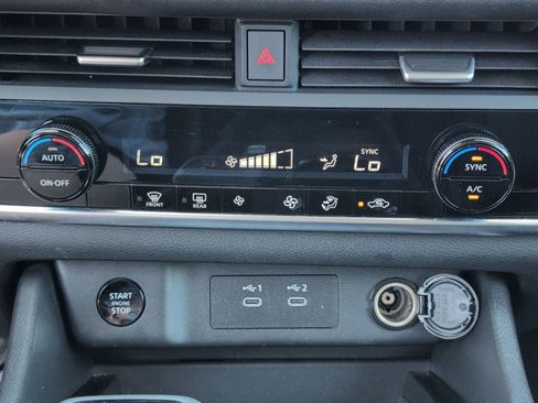 Used 2024 Nissan Rogue SV image 20