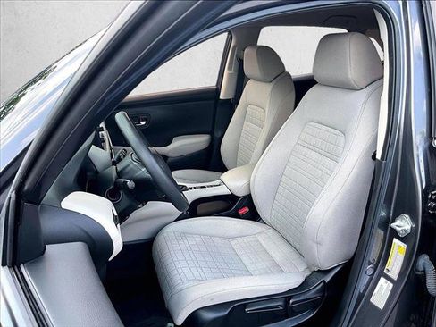 Used 2023 Honda HR-V LX image 26