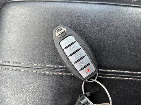 Used 2025 Nissan Altima 2.5 SV FWD image 17