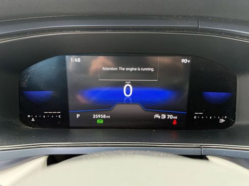 Used 2022 Volkswagen Taos SE FWD image 17