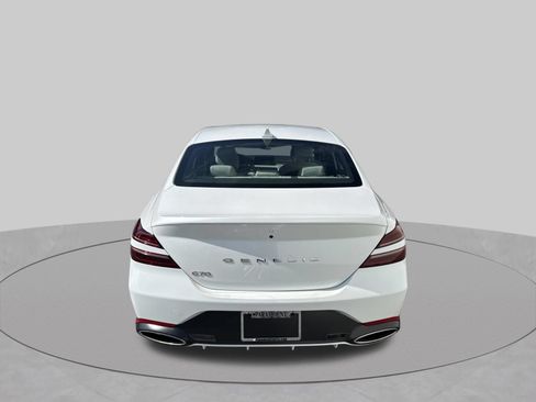 Used 2025 Genesis G70 2.5T RWD image 6