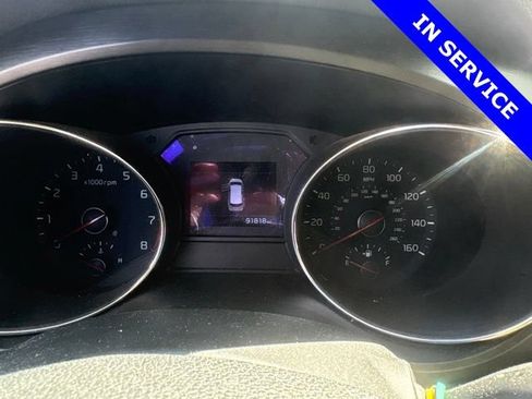 Used 2019 Kia Sedona EX FWD image 4