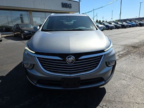 Used 2024 Buick Enclave Premium image 10