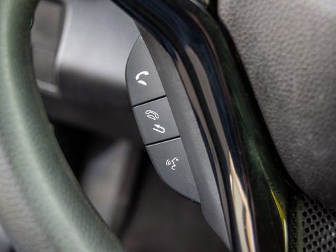 Used 2019 Honda HR-V LX image 16