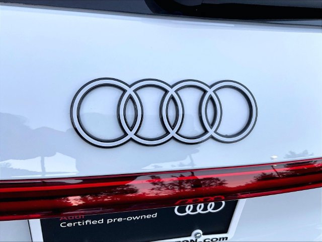 Used 2025 Audi Q5 Premium Plus w/ Premium Plus AWD/4WD image 31