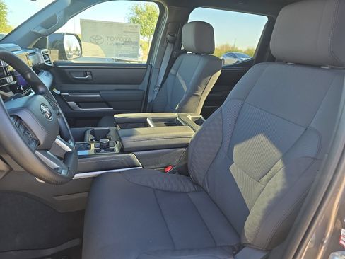 Used 2026 Toyota Tundra SR5 w/ SR5 Convenience Package AWD/4WD image 12