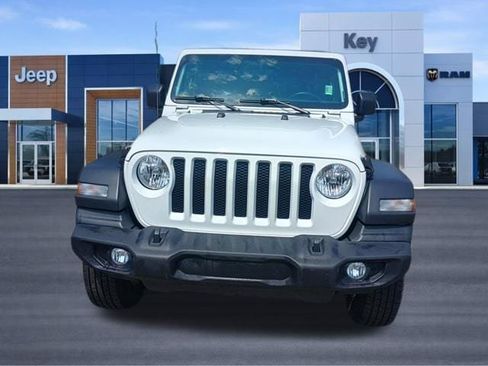 Used 2022 Jeep Wrangler Unlimited Sport AWD/4WD image 9