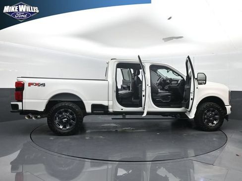 Certified 2024 Ford F250 Lariat w/ Sport Appearance Package AWD/4WD image 27