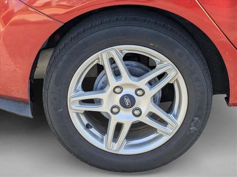 Used 2019 Ford Fiesta SE image 6