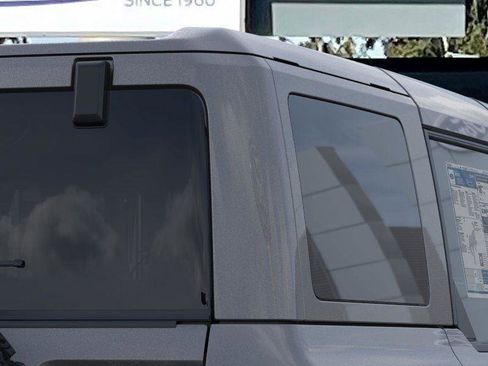 New 2025 Ford Bronco Badlands image 25