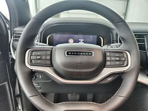New 2025 Jeep Wagoneer L Series II image 22