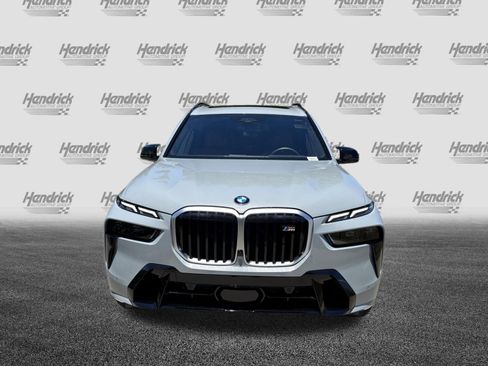 Certified 2026 BMW X7 M60i AWD/4WD image 3