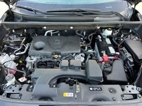 Used 2023 Toyota RAV4 XLE Premium image 29