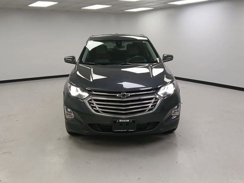 Used 2020 Chevrolet Equinox LT image 3