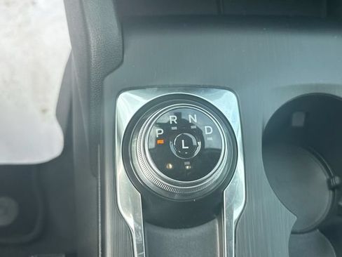 Used 2020 Ford Escape SE AWD/4WD image 22
