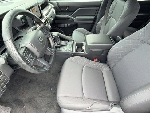 Used 2026 Toyota Tacoma SR5 RWD image 5