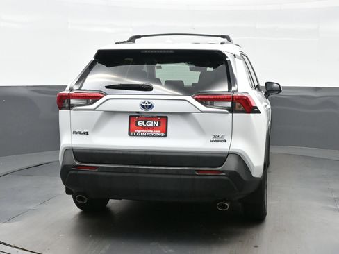 Used 2024 Toyota RAV4 XLE Premium w/ Weather Package AWD/4WD image 5