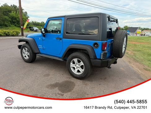 Used 2011 Jeep Wrangler Sport AWD/4WD image 3