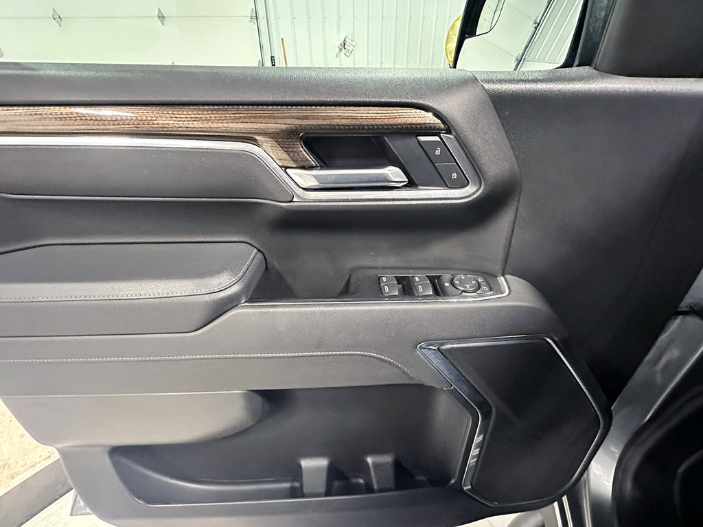 Used 2026 Chevrolet Silverado 1500 RST w/ RST Select Package AWD/4WD image 22