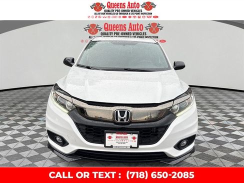 Used 2022 Honda HR-V Sport image 1