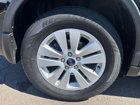 Used 2018 Subaru Outback 2.5i Premium AWD/4WD image 9
