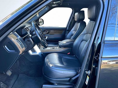 Used 2018 Land Rover Range Rover HSE image 21