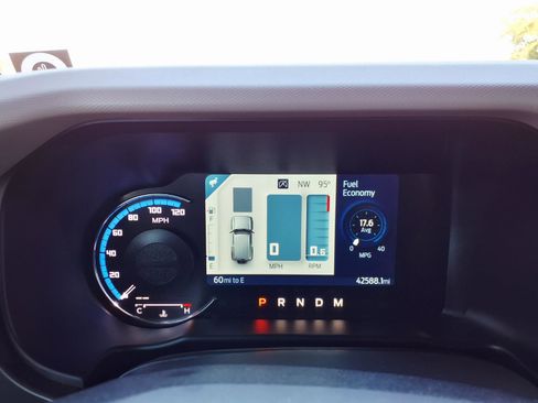 Certified 2023 Ford Bronco Wildtrak AWD/4WD image 26