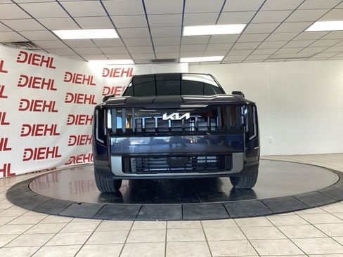 New 2027 Kia Telluride LX FWD image 2