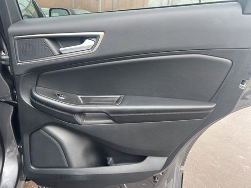 Used 2024 Ford Edge SEL w/ Convenience Package image 13