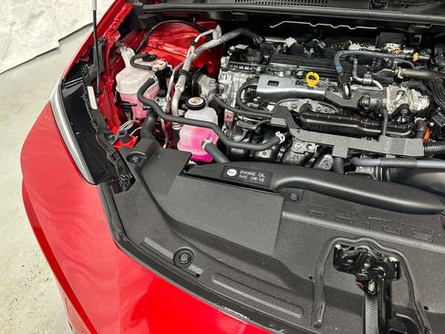 Used 2025 Toyota Prius XLE image 66