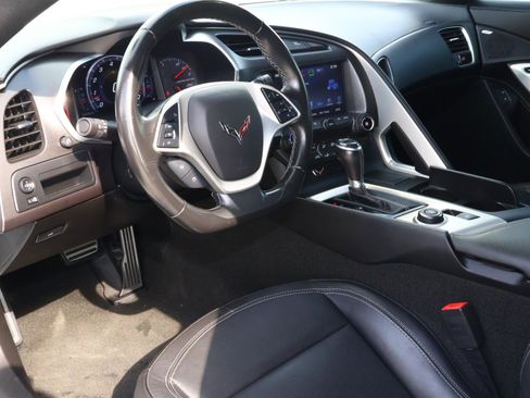 Used 2018 Chevrolet Corvette Stingray Coupe w/ Battery Protection Package image 8