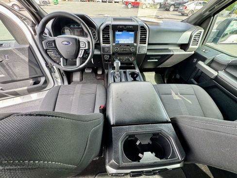 Used 2017 Ford F150 XLT w/ Equipment Group 301A Mid AWD/4WD image 9