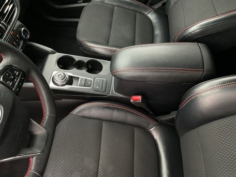 Used 2023 Ford Escape ST-Line image 31