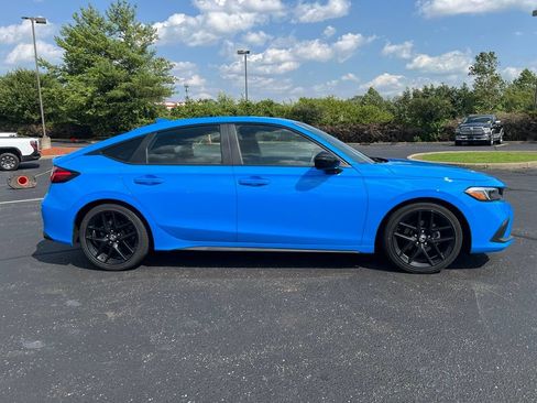 Used 2024 Honda Civic Sport image 4