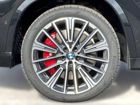 Used 2026 BMW X1 M35i w/ Technology Package image 11